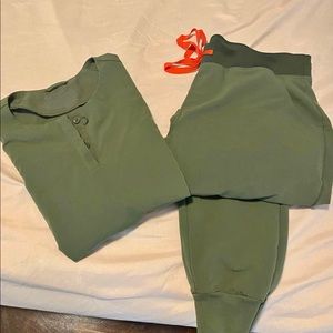 Jogger Scrub Set